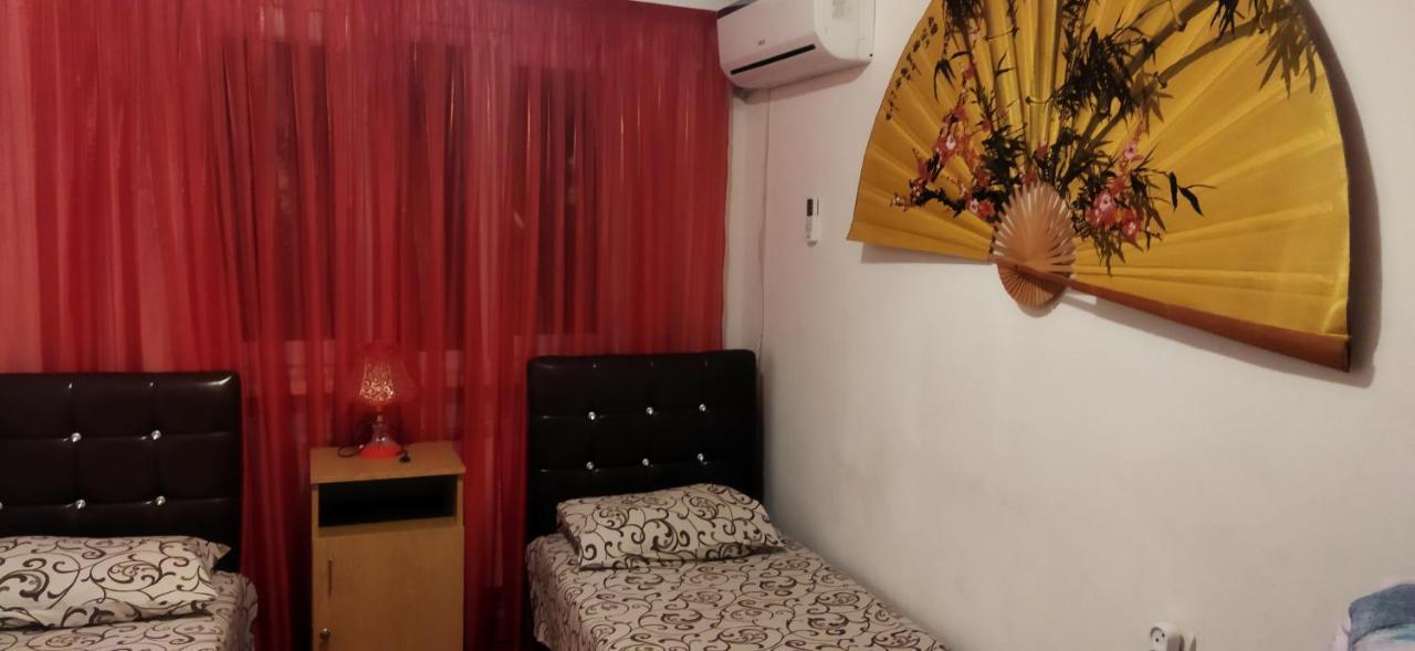 Asine Yerevan Ruang foto